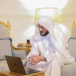 ” سعود ” في منزل الاستاذ محمد صالح بلقاسم الراجحي .