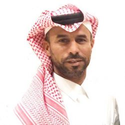 صاحب السمو الملكي الأمير تركي بن طلال بن عبدالعزيز أمير منطقة عسير وقف مساء اليوم على استعدادات فريق ضمك الأول لكرة القدم