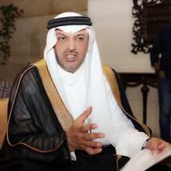 رئيس الثقبة يوقع عقد مع المهاجم عبدالعزيز المطير