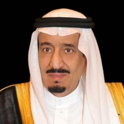 الأمير خالد بن سلمان يلتقي قائد القيادة الوسطى الأمريكية