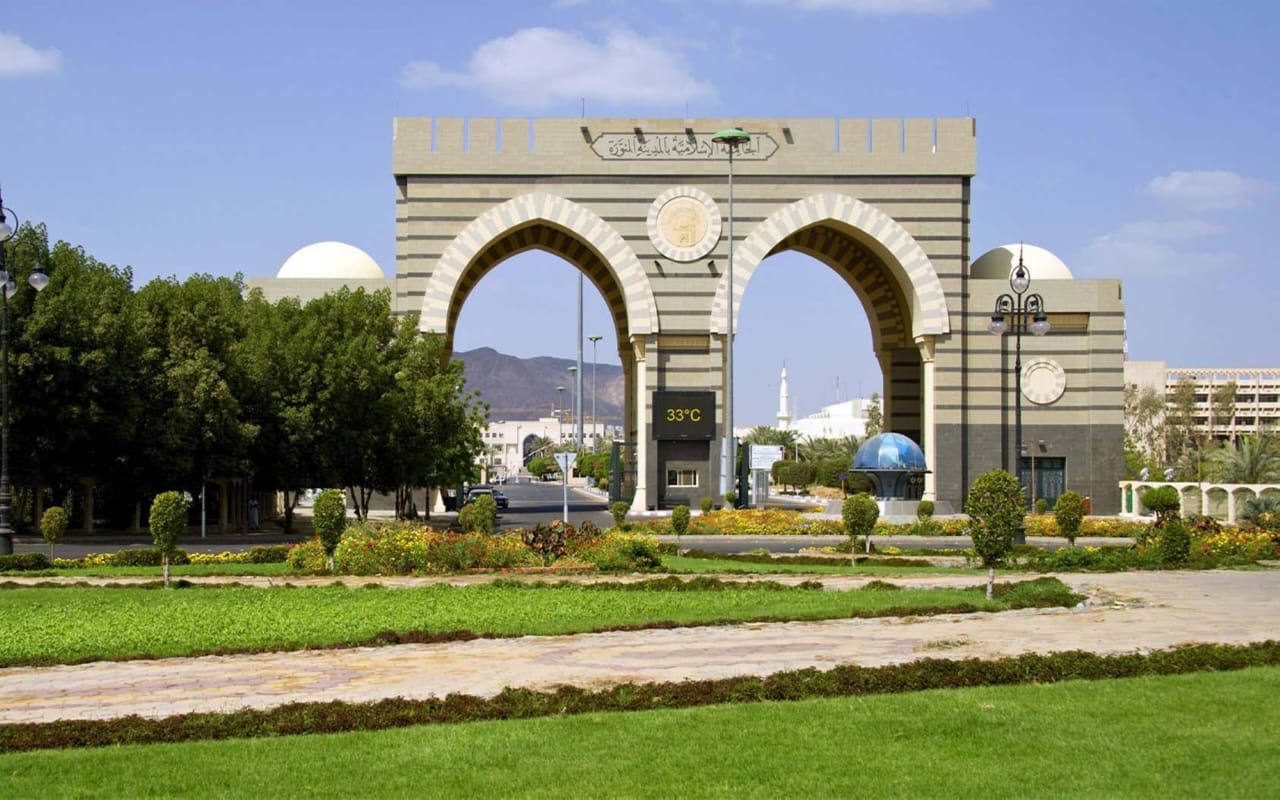 انطلاق حملة التبرع بالدم في الجامعة الإسلامية 1 a4cbd151 6fef 4be7 b537 d28bc43f119e