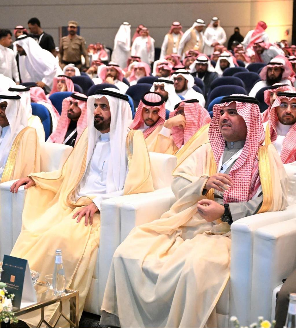 52b846e6 b74b 492f a26e 8931066db36d