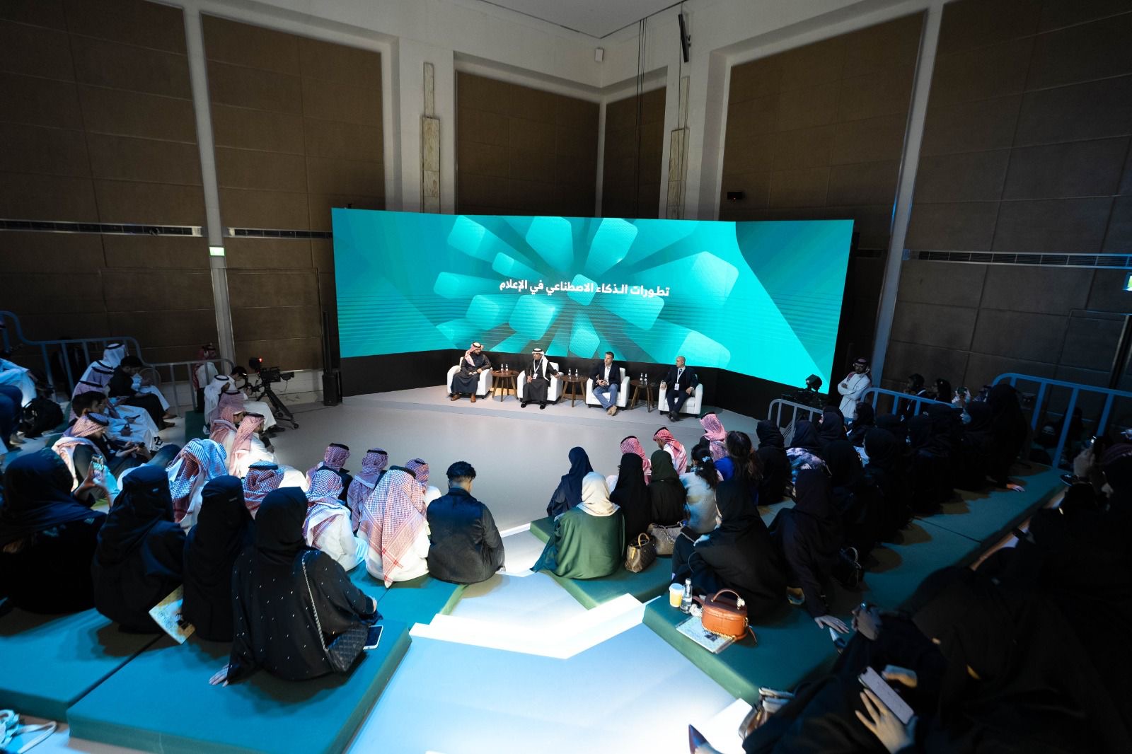 b2ac2a91 de5a 4052 840b f2d0174535bf