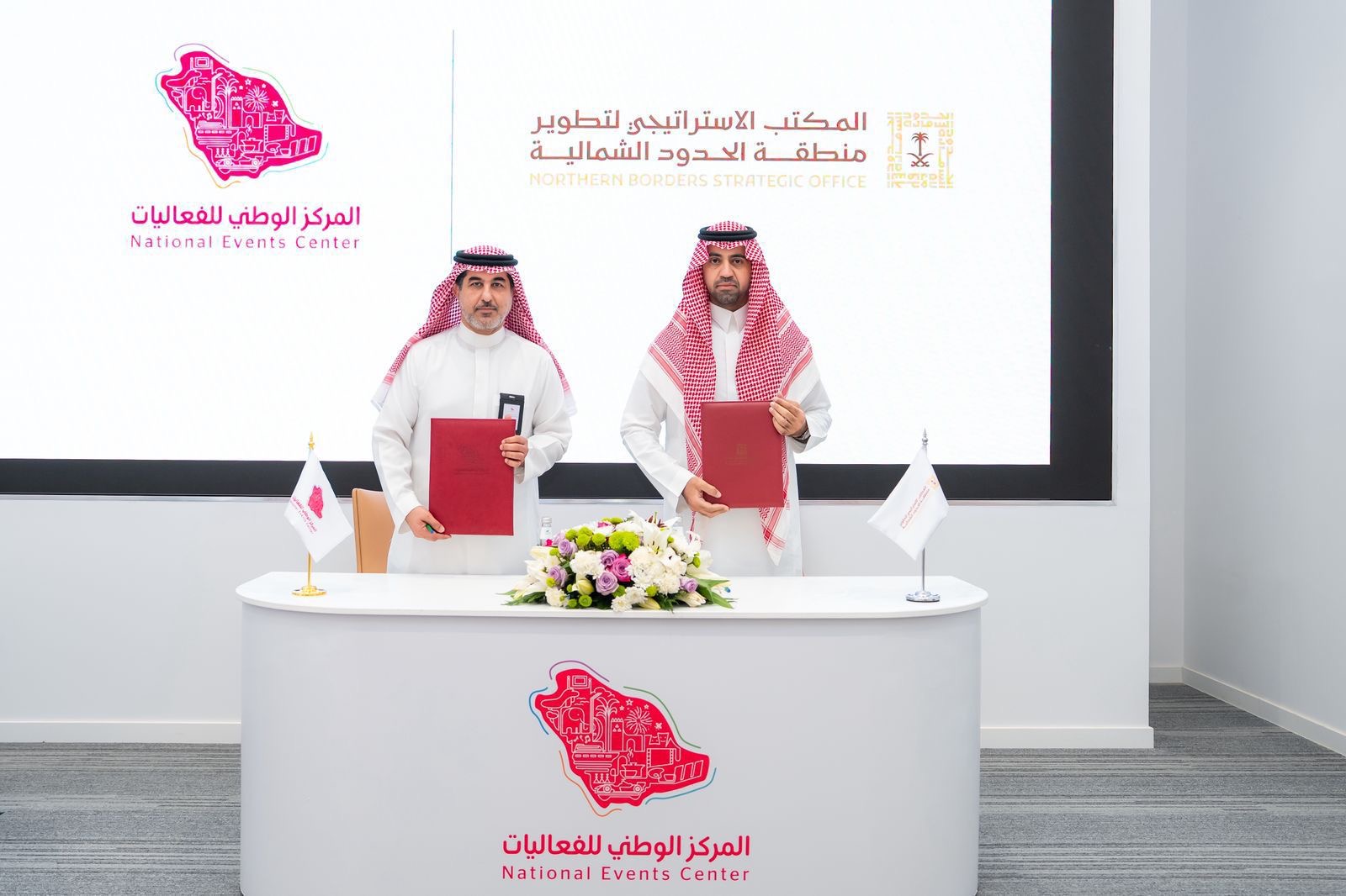 dcf69d15 e44d 4bd4 a9d8 2bad0cec923d