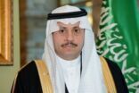 سفير المملكة لدى الأردن يكرم طلبة وموظفين سعوديين