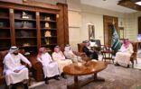 الأمير سعود بن جلوي يستقبل رئيس وأعضاء مجلس إدارة جمعية إخوانكم لتمكين الأيتام